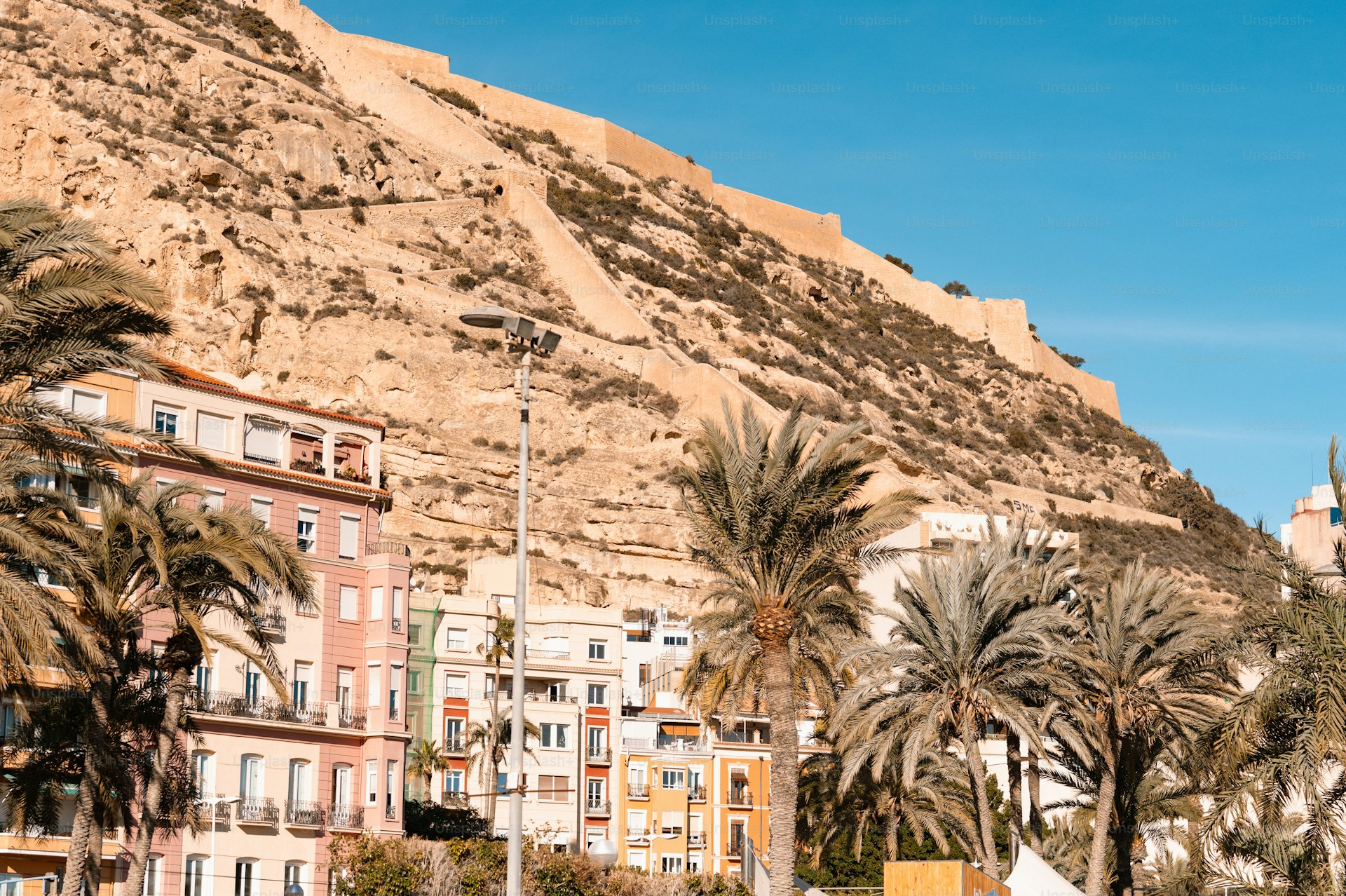 Huis kopen in Crevillente: landhuizen en vastgoed te koop aan de Costa Blanca