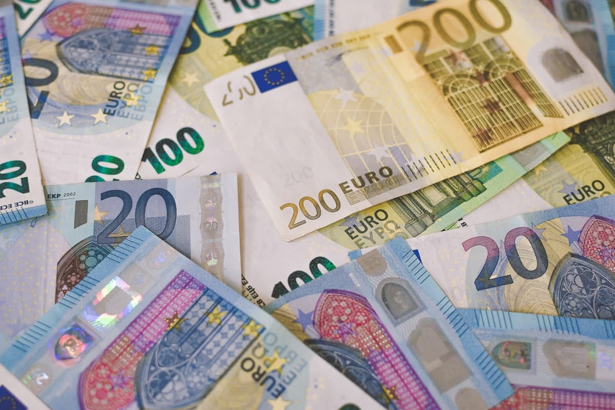 Eurobiljetten als startbudget om te emigreren naar Spanje